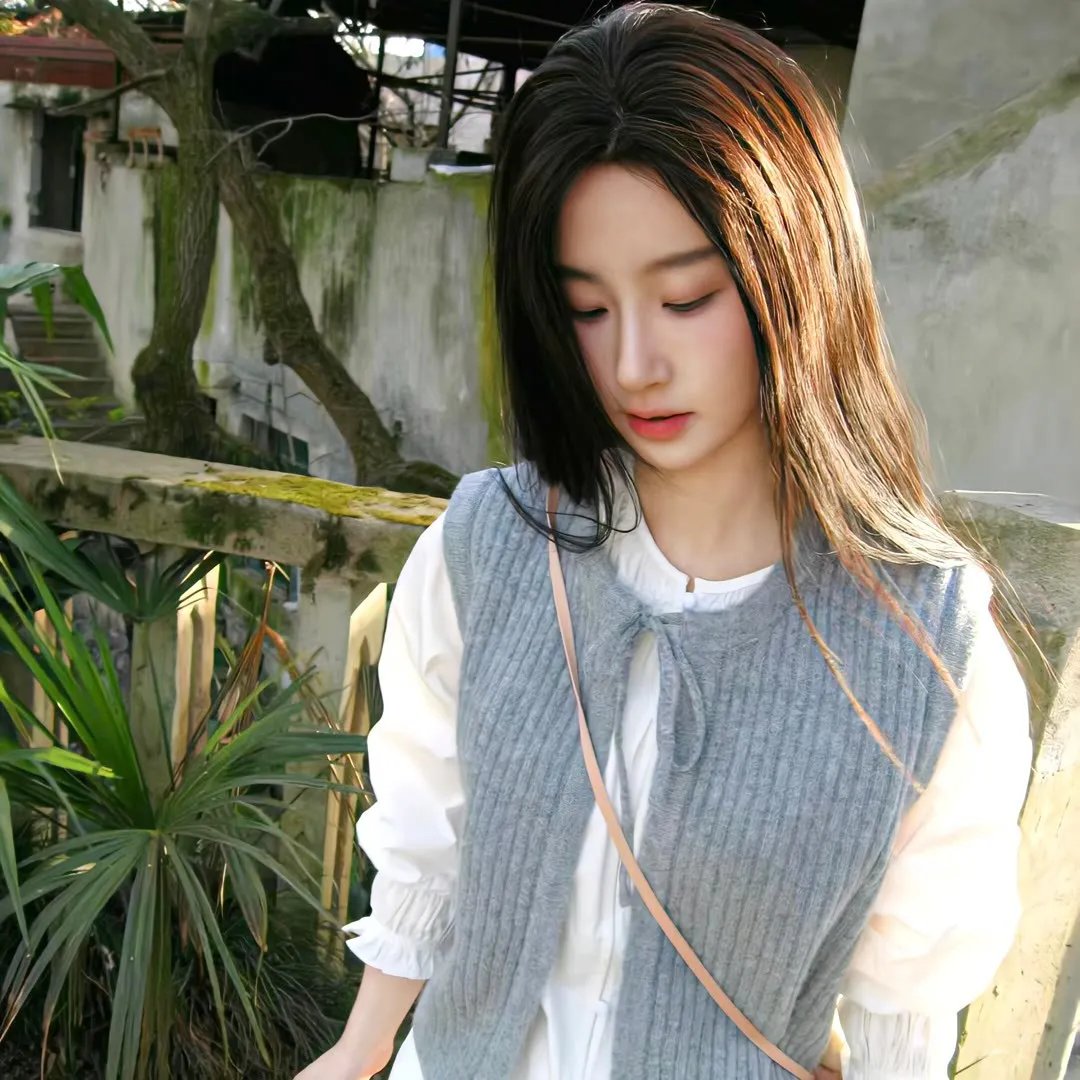 药屋少女的呢喃