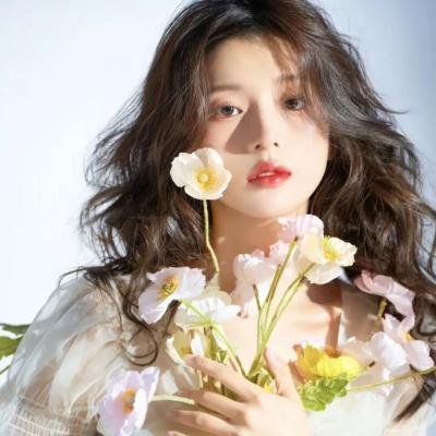 魔鬼女房东